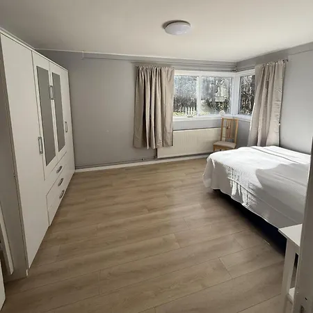 Cozy 1br In Apartment Reykjavik
